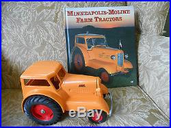 116 diecast minneapolis moline UDLX farm tractor 7757 & MOLINE TRACTORS BOOK