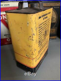 1950s Vintage MINNEAPOLIS MOLINE TRACTOR Old 1 gallon Tin Oil Can Hydraulic