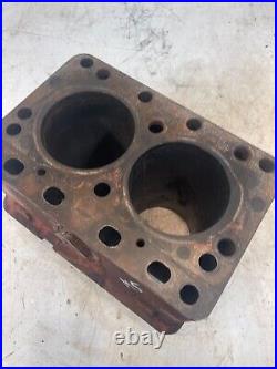 1963 Minneapolis Moline MM M5 Tractor Cylinder Block 10A15154