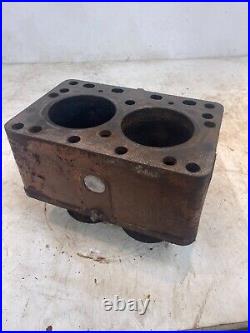 1963 Minneapolis Moline MM M5 Tractor Cylinder Block 10A15154