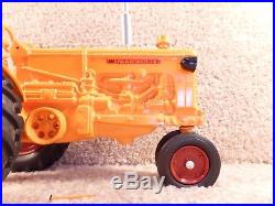 1985 Wally/ Hooker 1/16 Scale Custom Minneapolis-Moline GB Narrow Front Tractor