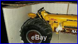 1993 Minneapolis-moline The Allison 1/16th Scale Tractor Show Toy Nib
