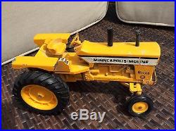 1/16 Ertl Farm Toy MINNEAPOLIS MOLINE G1000 TRACTOR RARE Vintage
