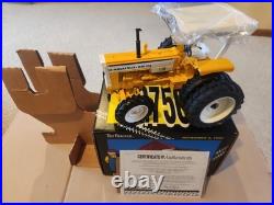 1/16 MINNEAPOLIS-MOLINE G750 MFWD withDUALS TOY FARMER EDITION NIB With COA