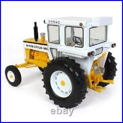 1/16 Minneapolis Moline G940 Wide Front Tractor With Cab by Spec Cast SCT778