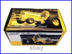 1/16 Minneapolis Moline G-1000 Vista Hull Pulling Team Tractor