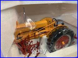 1/16 Minneapolis Moline Toy Tractor & CQ 2-Row Cultivator SpecCast