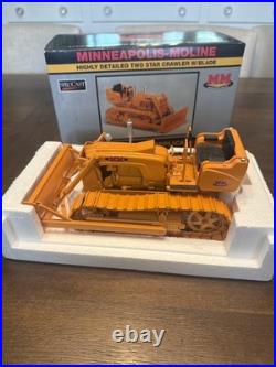 1/16 Minneapolis-Moline Two Star Crawler With Blade SpecCast Diecast, 233
