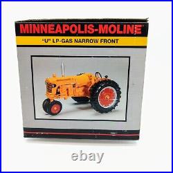 1/16 Minneapolis Moline U Tractor With Narrow Front