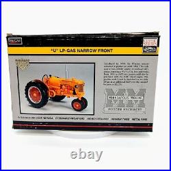 1/16 Minneapolis Moline U Tractor With Narrow Front