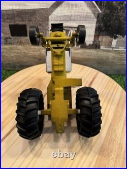 1/16 Scale Vintage Ertl Minneapolis Moline Fly'n Farmer Pulling Toy Tractor
