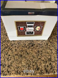 1/16 Spec Cast Minneapolis Moline G-1355 Diesel Tractor