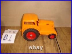 1/16 minneapolis moline udlx toy tractor