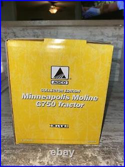 1/16th Scale Minneapolis Moline G 750 Diecast Tractor with Hiniker 1300 Cab
