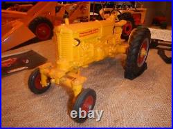 Custom Minneapolis-Moline UB Wide Front Tractor, 1985 Wally/ Hooker 1/16 Scale