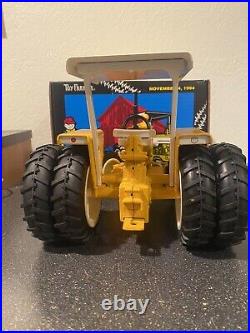 Ertl 1/16 Minneapolis Moline G750, 1994 Toy Farmer National Farm Toy Show