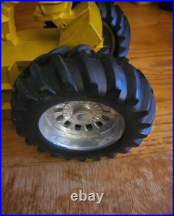 Ertl Minneapolis Moline 1/16 Diecast Farm Tractor Toy Replica Rare Collectible