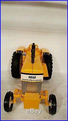 Ertl Minneapolis Moline G-1000 1/16 diecast farm tractor replica collectible