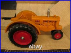 Ertl Minneapolis Moline Tractor 1/16 Diecast 1987 2nd Summer Toy Festival