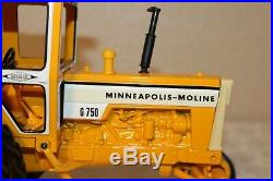 MINNEAPOLIS MOLINE Rollag Mn Collectors Club G 750 Tractor Farm Toy 1300 Hiniker