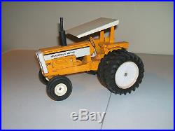 MINNEAPOLIS MOLINE WHITE OLIVER AGCO FARM TOY TRACTOR G-1355 WITH CANOPY ERTL