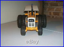 MINNEAPOLIS MOLINE WHITE OLIVER AGCO FARM TOY TRACTOR G-1355 WITH CANOPY ERTL
