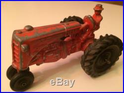 MM cast toy tractor MINNEAPOLIS MOLINE