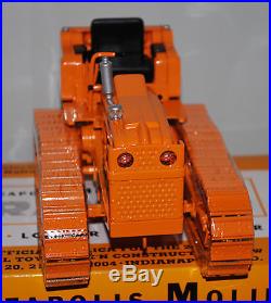 Minneapolis Moline 2 Star Crawler Tractor 116 Scale SpecCast 2004 Toy Truck'n