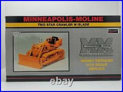 Minneapolis Moline 2 star crawler tractor withblade (White, Oliver) 1/16