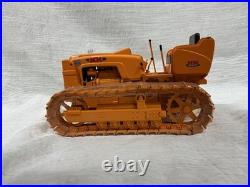 Minneapolis Moline Dozer NTTC Show 1/16 Scale NEW See Description