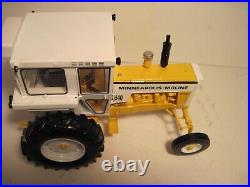 Minneapolis-Moline Farm Toy Tractor G-940 Spec Cast 1/16