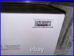 Minneapolis Moline G1000 Vista 2WD Tractor with Cab 1/16 Scale Spec-cast