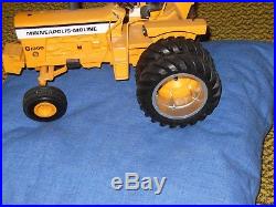 Minneapolis Moline G1000 Vista with duals toy tractor (White, Oliver) custom
