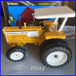 Minneapolis Moline G750 Tractor w Duals 1994 Toy Farmer by ERTL 1/16 Scale Mint