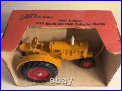 Minneapolis Moline J 1/16 Diecast Farm Tractor Replica Scale Models 1987 RARE
