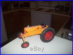 Minneapolis Moline RTE toy tractor (White, Oliver)1/16 custom made