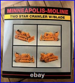 Minneapolis-Moline Two Star Crawler With Blade SpecCast 1/16 scale Collectible NIB