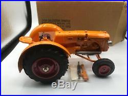 Minneapolis Moline UTS 1/16 Limited Edition Tractor Scale Model #1487 of 5000