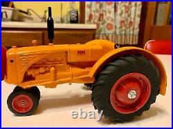 Minneapolis Moline UTU 1/16 Limited Edition Tractor Scale Model #1613 of 5000