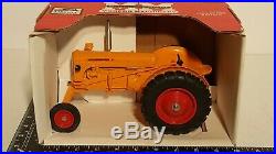 Minneapolis Moline U 1/16 diecast farm tractor replica collectible by Spec Cast