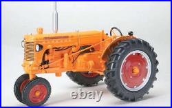 Minneapolis Moline U Tractor with Narrow Front Diecast 116 Scale Model Spec