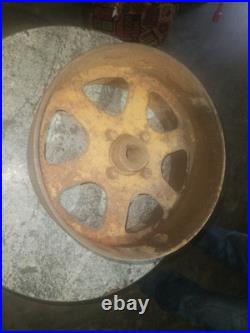 Minneapolis Moline Z Tractor Flat Belt Pulley with Hub Drive 10A1044 ZB ZA ZTU