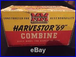 Minneapolis moline Combine Harvestor 69. Slik Tractor. Box Nib