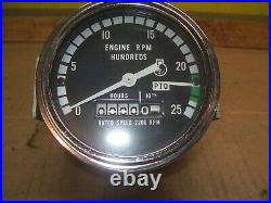 Oliver, Minneapolis Moline farm tractor NEW OLD STOCK tachometer G1355, G950,1350