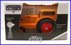 Rare 116 Diecast Minneapolis Moline Comfort UDLX Tractor Country Classics