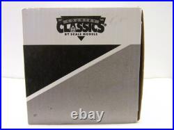 Rare 116 Diecast Minneapolis Moline Comfort UDLX Tractor Country Classics