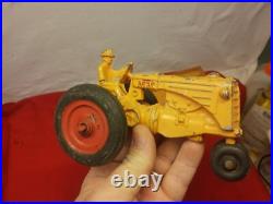 Rare VTG Minneapolis-Moline Scale Mod. 9960 R Tractor & Farm Wagon 1950 Yellow