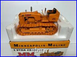 SPEC CAST Scarce Minneapolis-Moline 2 star crawler tractor, 1/16 scale boxed