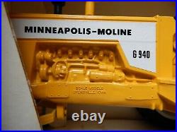 Scale Models 1992 Summer Show G940 Minneapolis Moline Tractor Nib 1/16 Rare