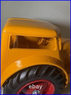Scale Models Minneapolis Moline UDLX Tractor, 2007 Iowa FFA, Diecast 1/16 USA